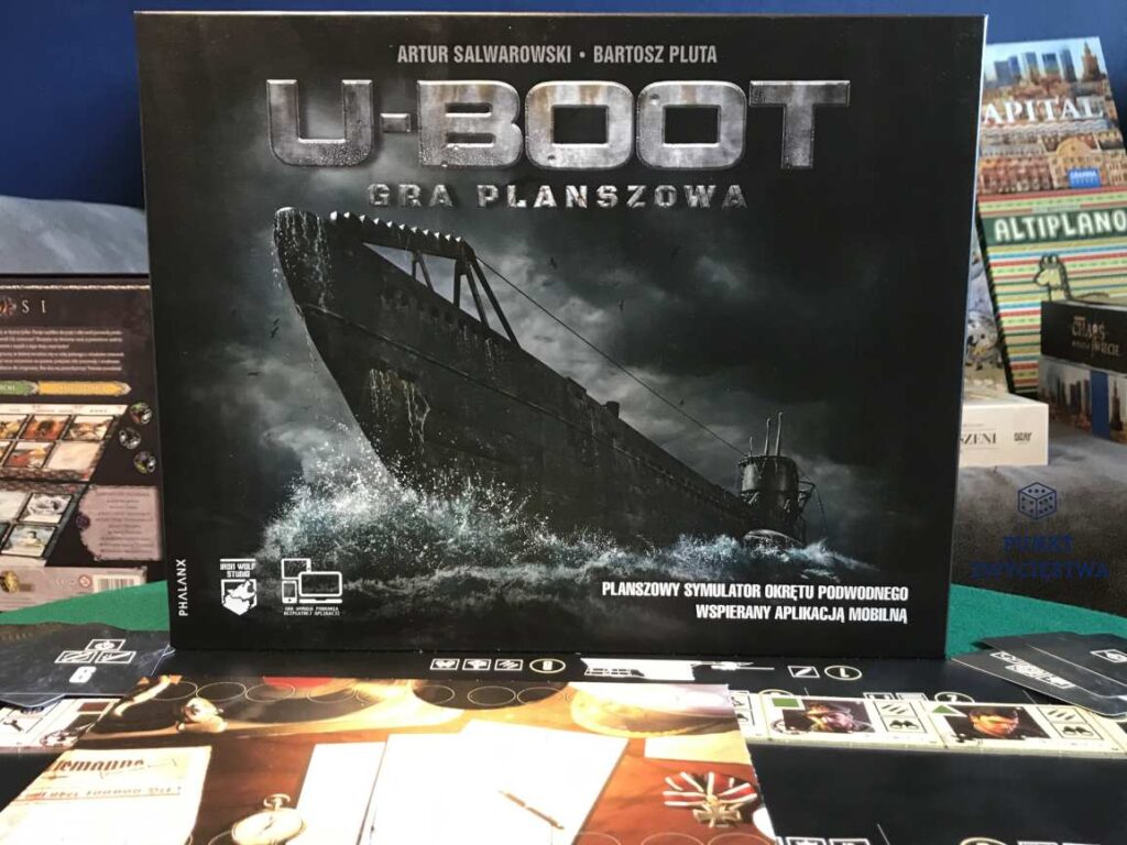 Gra U Boot elementy gry rozlozone na stole