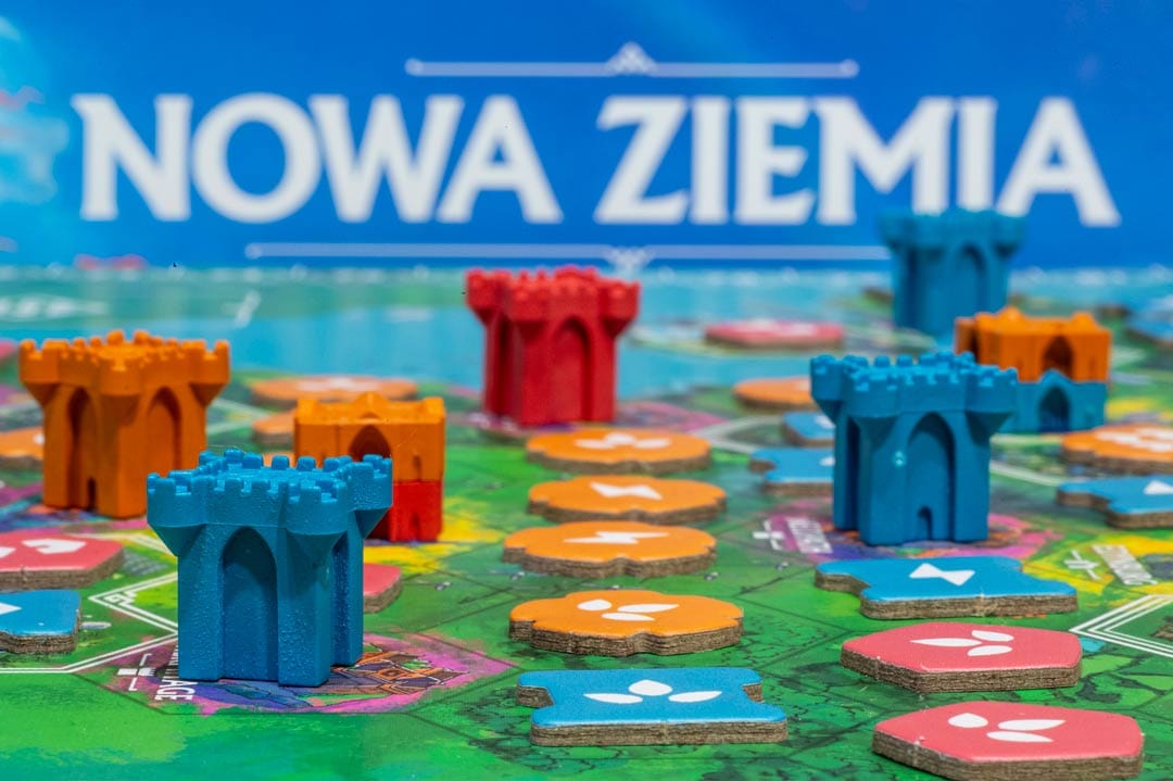 Planszówka Nowa Ziemia - recenzja Planszówka Nowa Ziemia